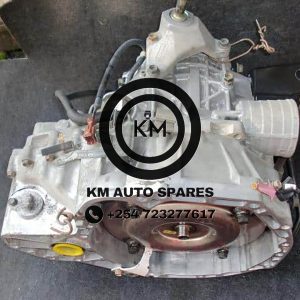Nissan CR14 Gearbox