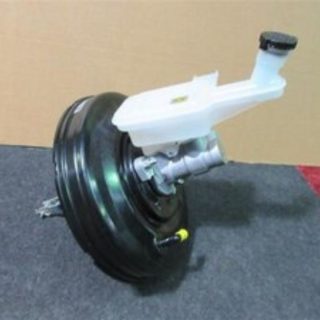 Nissan Bluebird Sylphy Brake Booster/Master Cylinder