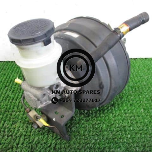 Isuzu Bighorn Brake Booster/Master Cylinder